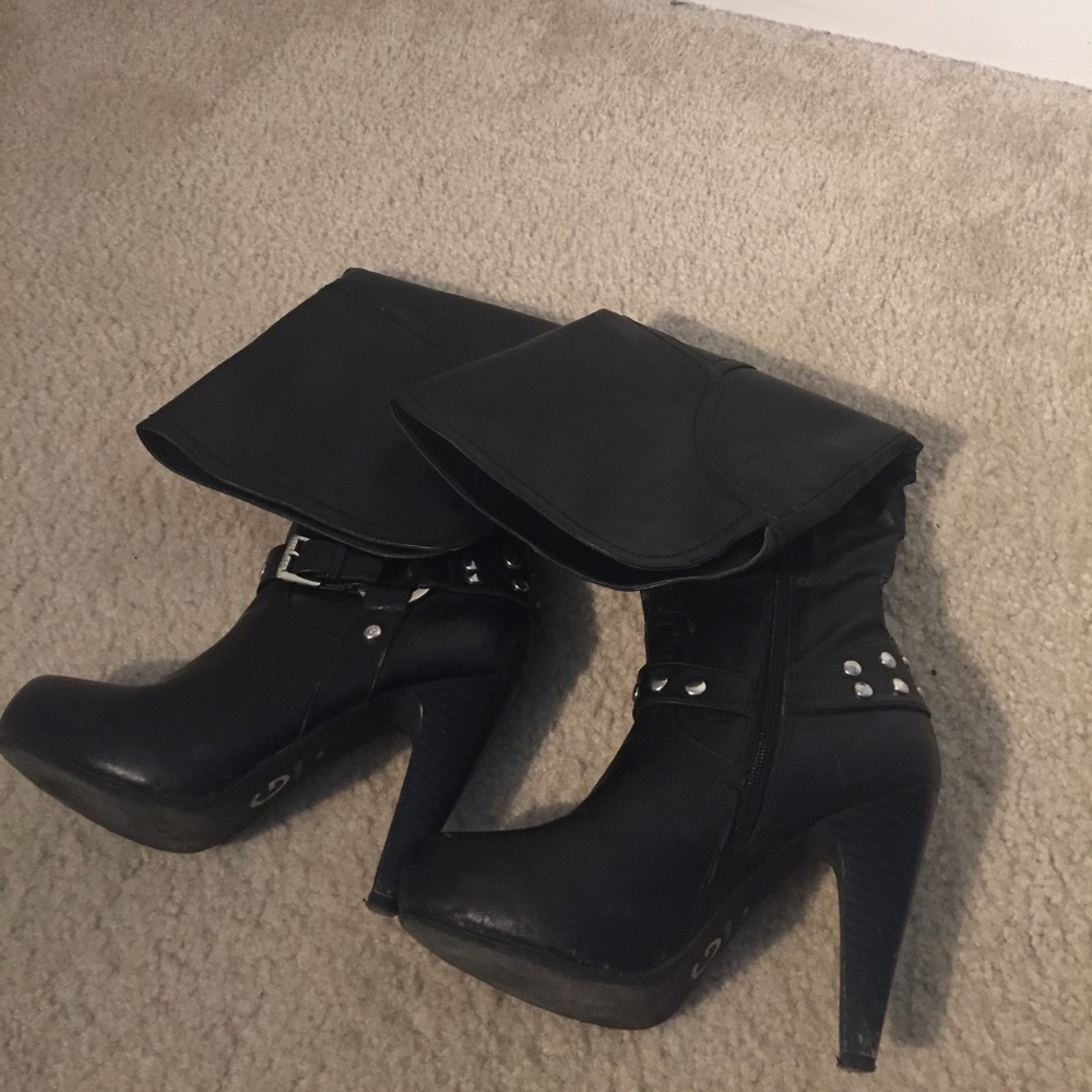 Black boots